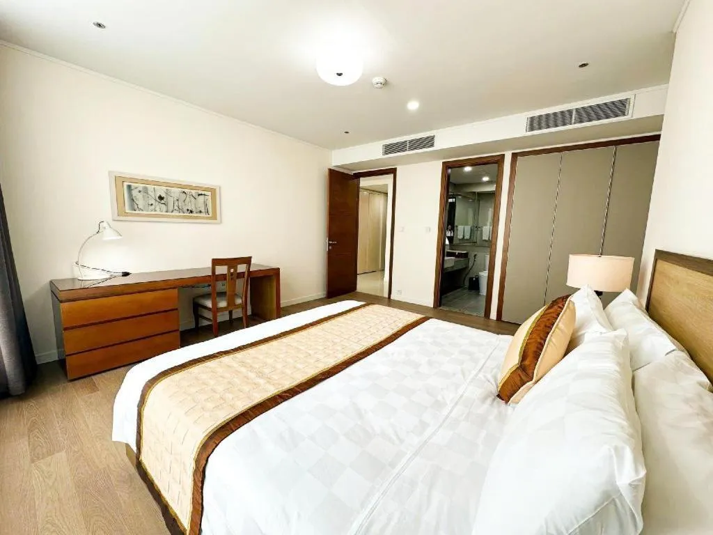 Bed in Calidas Landmark72 Royal Residence Hanoi