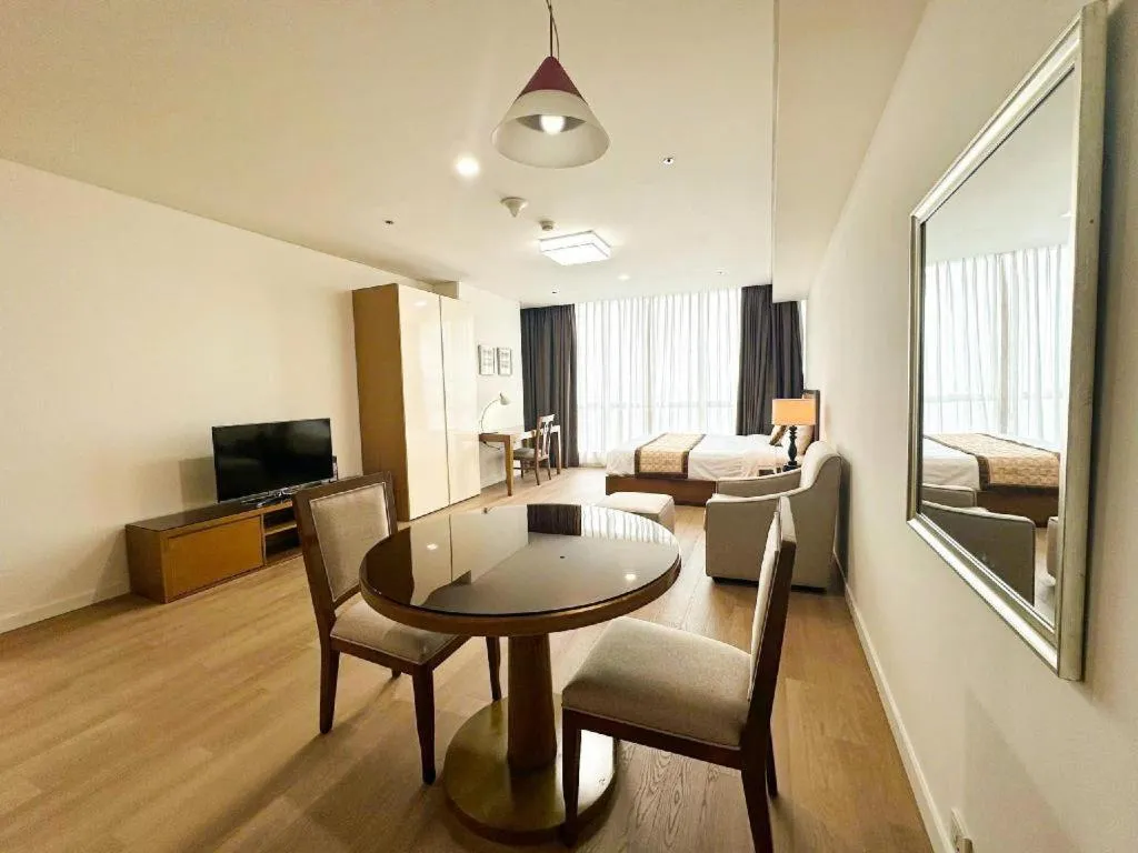 Calidas Landmark72 Royal Residence Hanoi