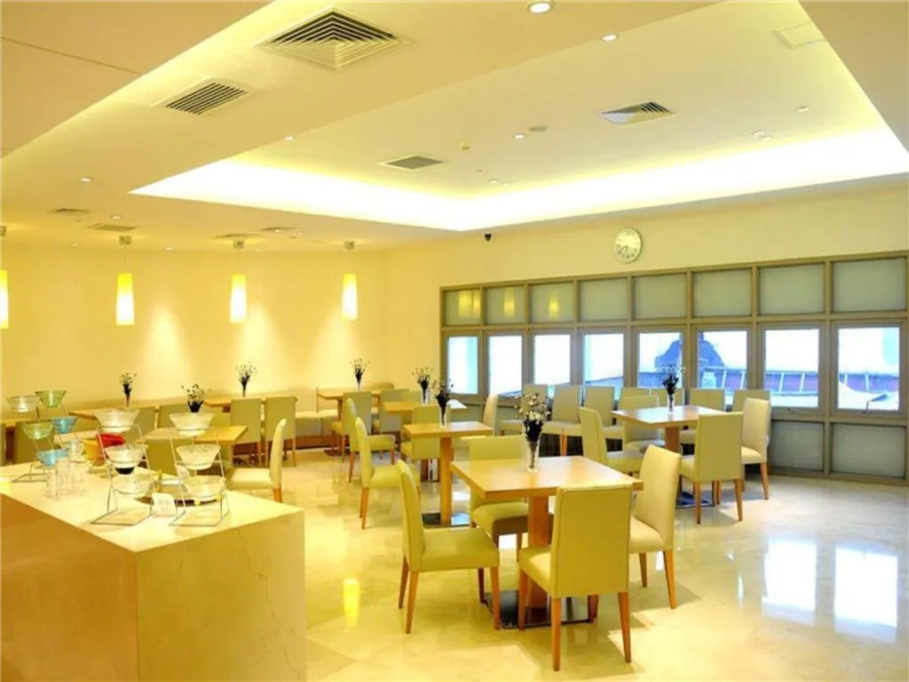 JI Hotel Tianjin Binjiangdao