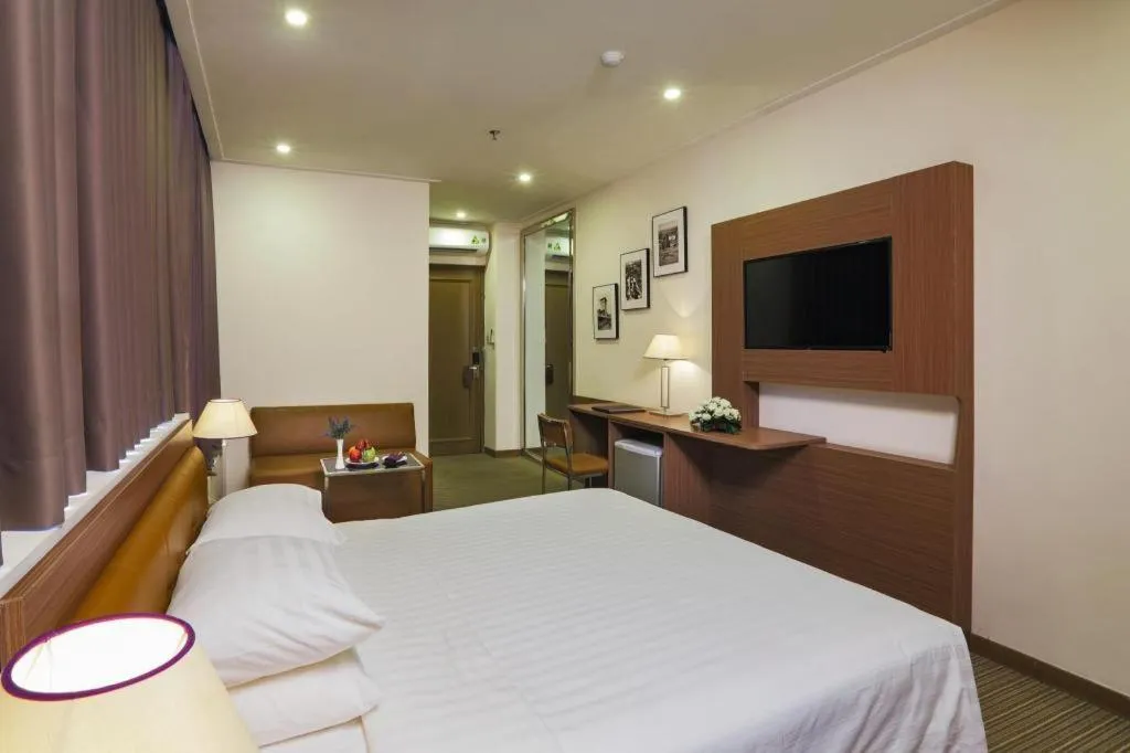 Bed in Lavender Boutique Hotel