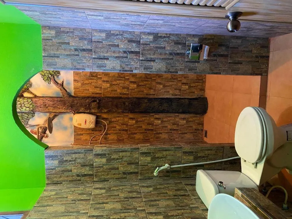 Himawari Restaurant and Cottage