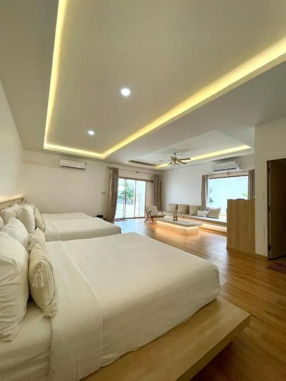 Bed in Tonsak Resort