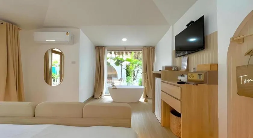 Bed in Tonsak Resort