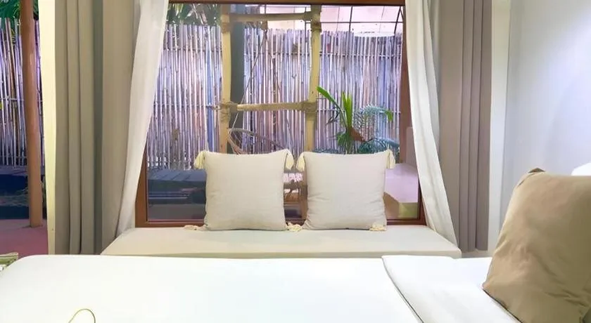 Bed in Tonsak Resort