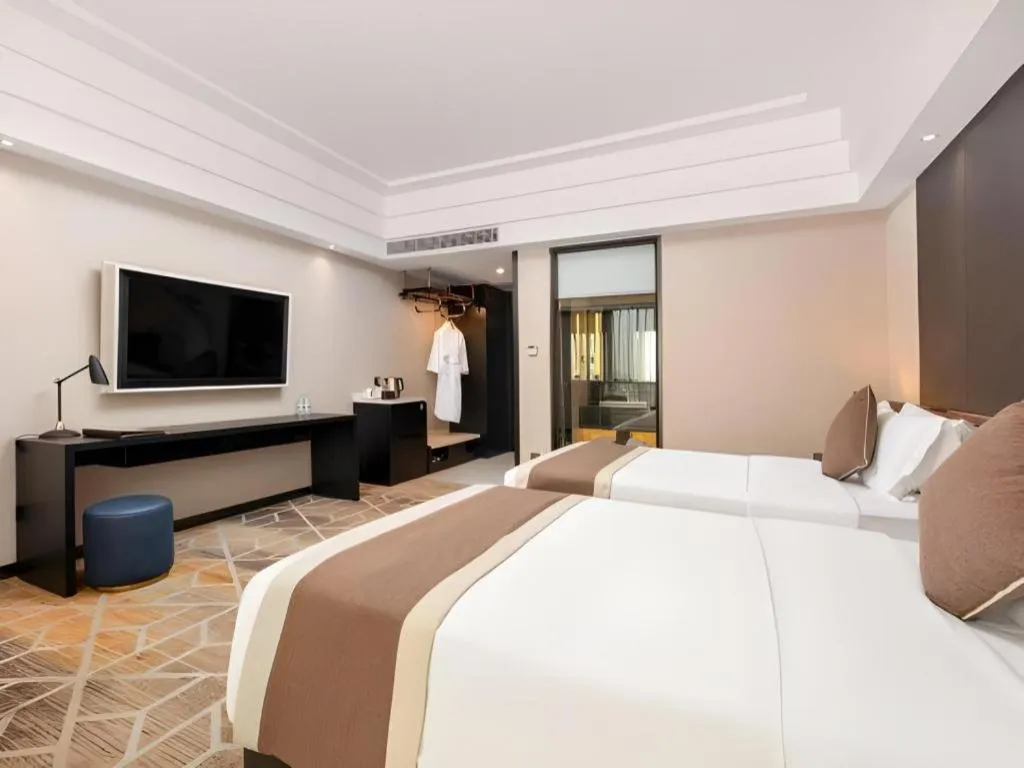 Bed in Park Lane Hotel