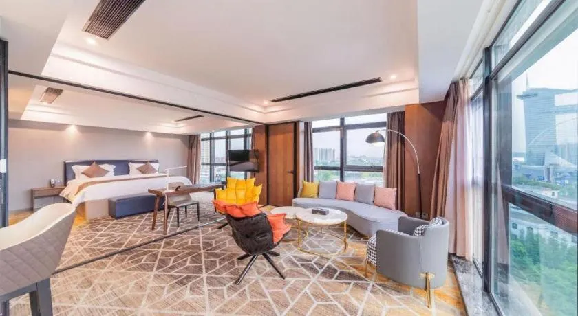 Bed in Park Lane Hotel