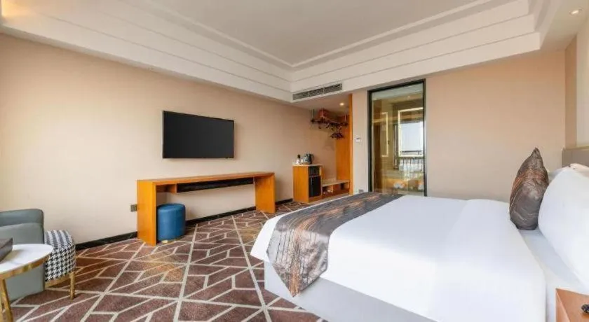 Bed in Park Lane Hotel