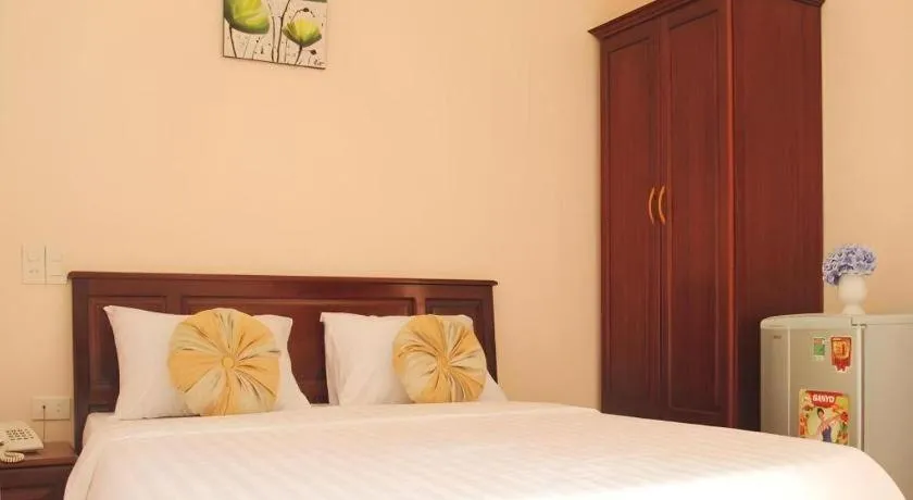 Bed in Huong Binh Hotel