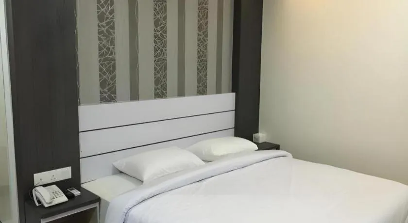 Bed in Redlink Hotel