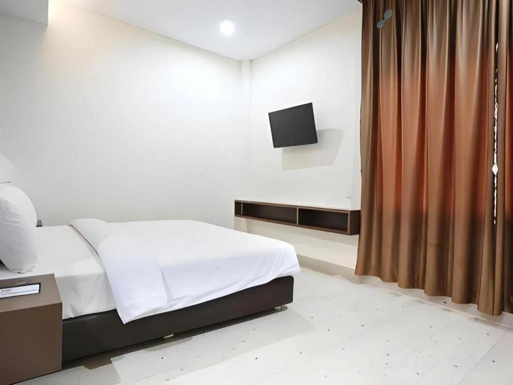 Bed in Redlink Hotel