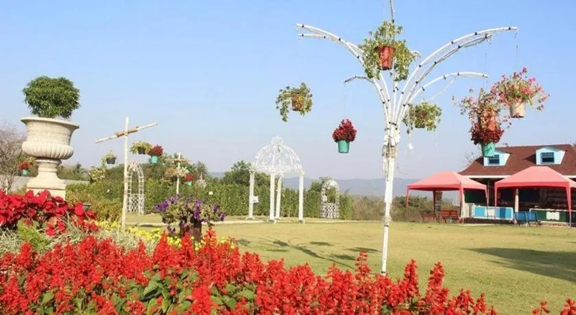 Montana Cotswolds Resort