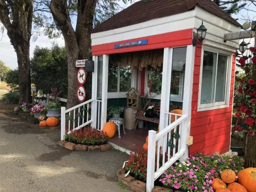 Montana Cotswolds Resort