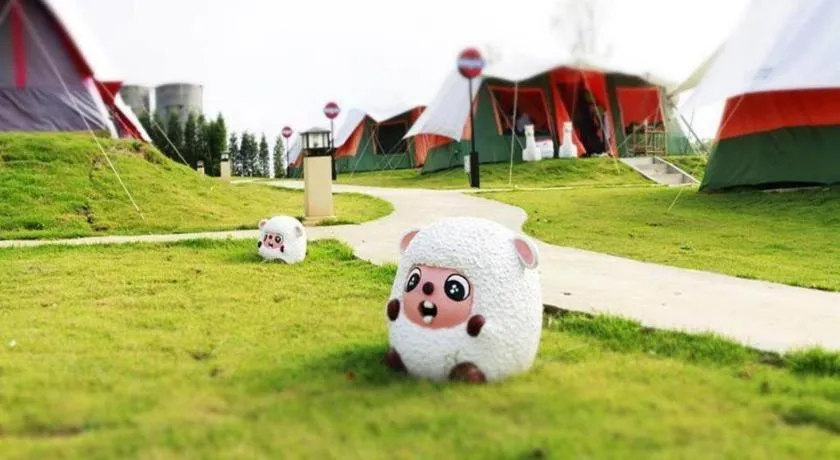 Montana Cotswolds Resort