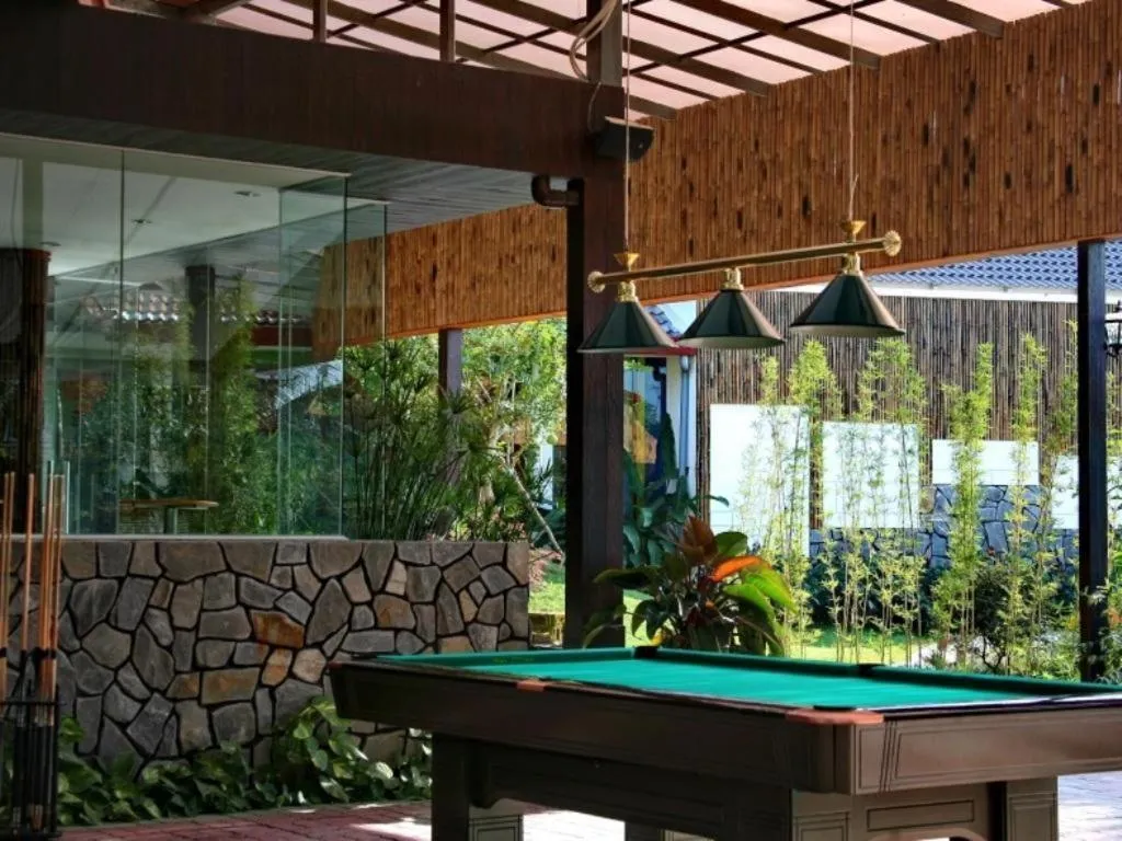 Forever Green Resort