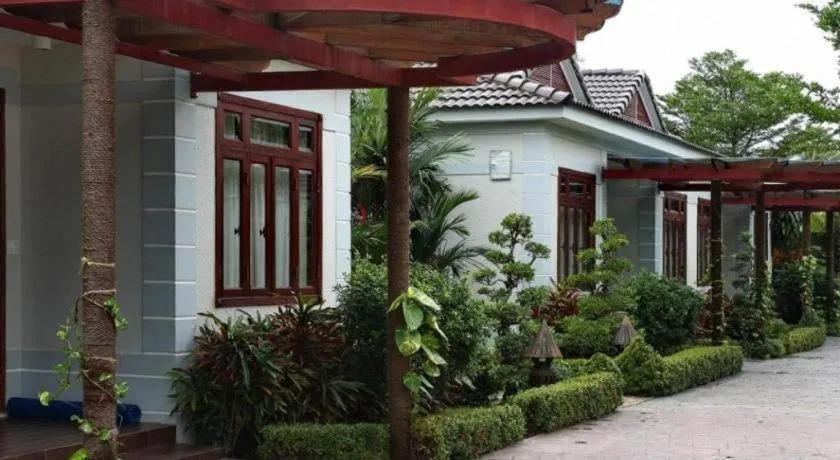 Forever Green Resort