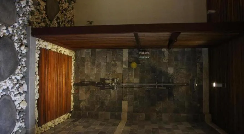 Forever Green Resort