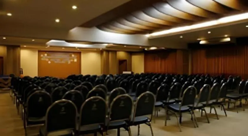 Bangsaen Villa Hotel