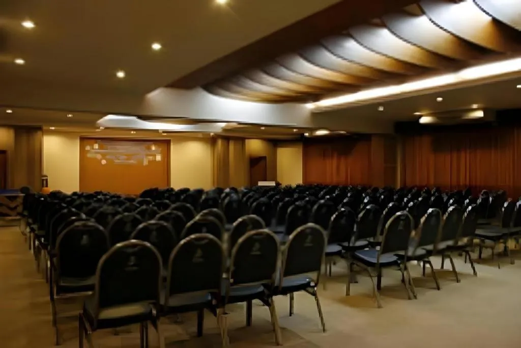 Bangsaen Villa Hotel