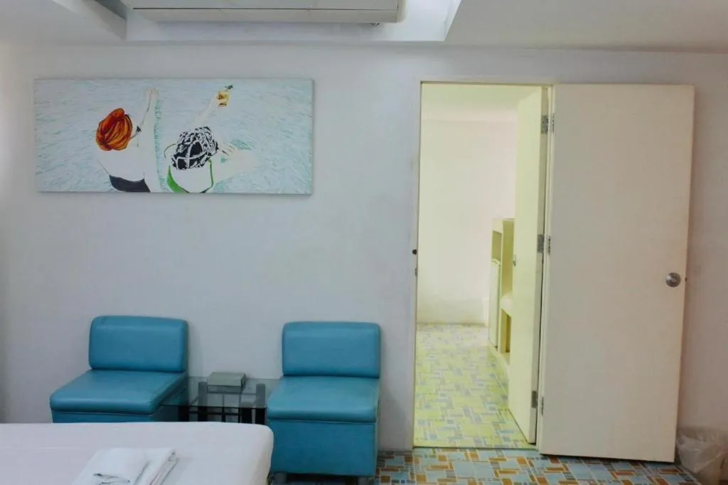 Bangsaen Villa Hotel