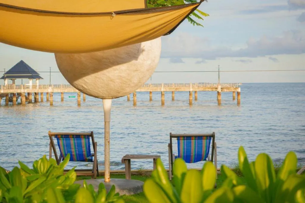 Bangsaen Villa Hotel