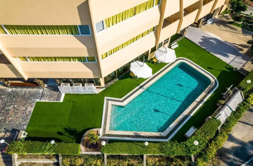 Bangsaen Villa Hotel