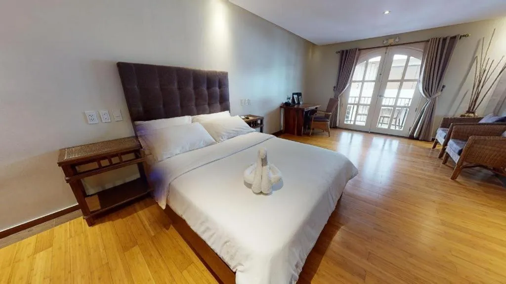 Bed in Kingsleys Hotel and Gastro Pub