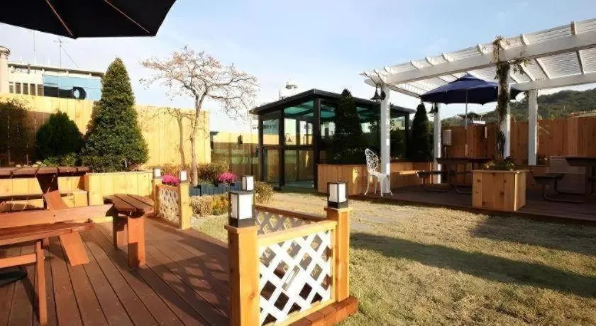 Myeongdong Mom House