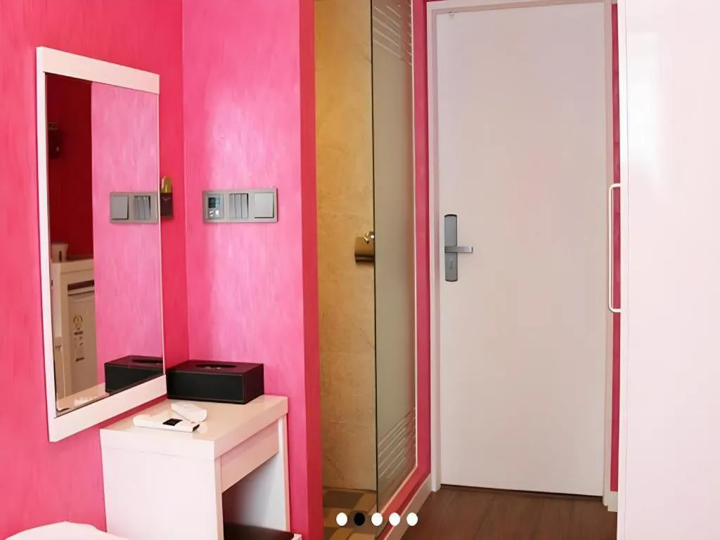 Myeongdong Mom House