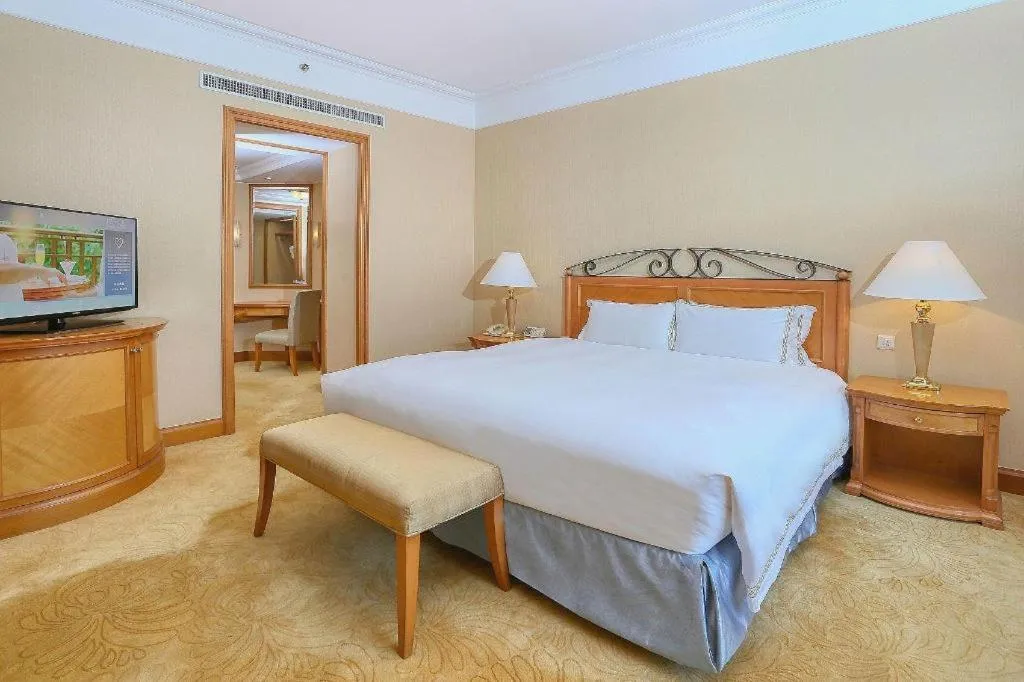 Bed in Regency Hotel