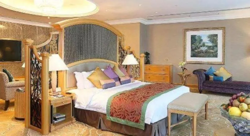 Bed in Regency Hotel