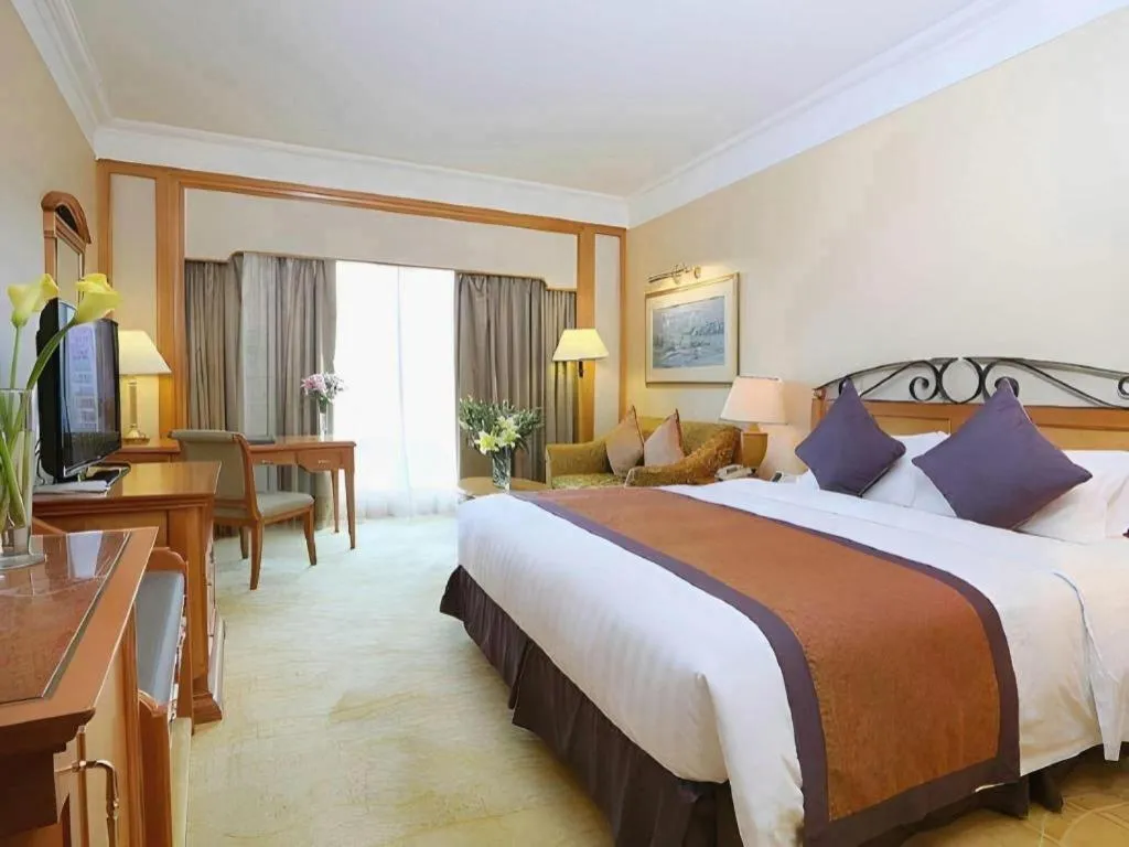 Bed in Regency Hotel