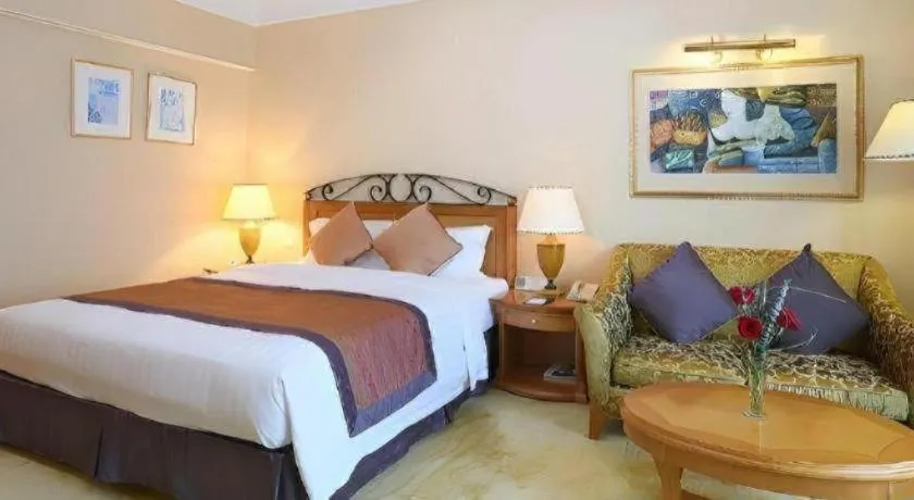 Bed in Regency Hotel