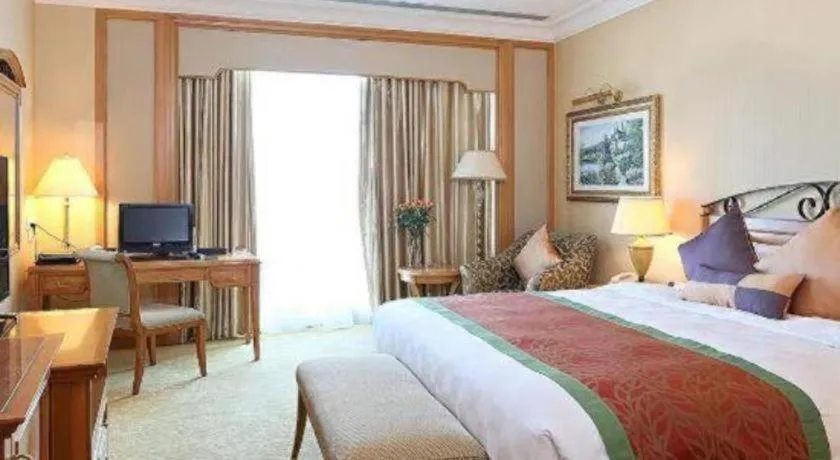 Bed in Regency Hotel