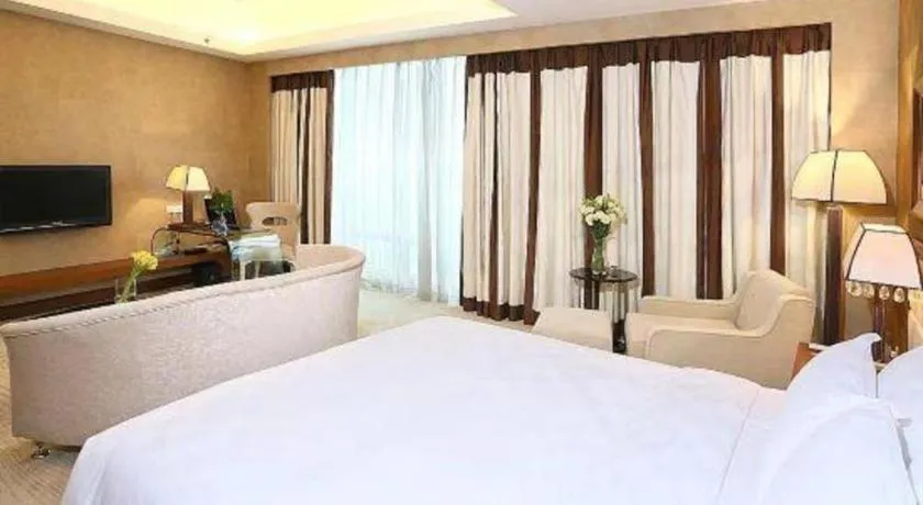 Bed in Regency Hotel