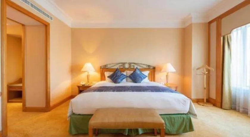 Bed in Regency Hotel