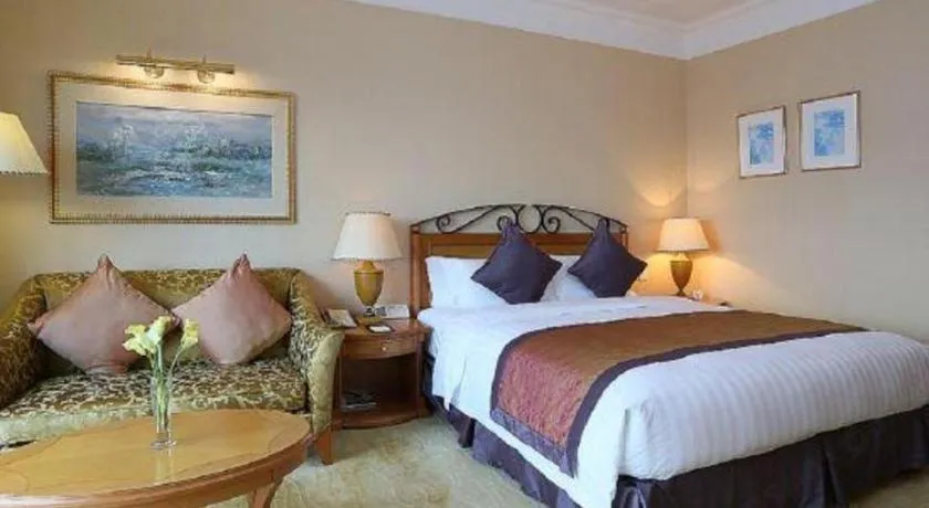 Bed in Regency Hotel