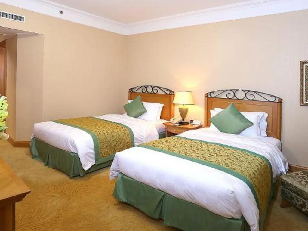 Bed in Regency Hotel