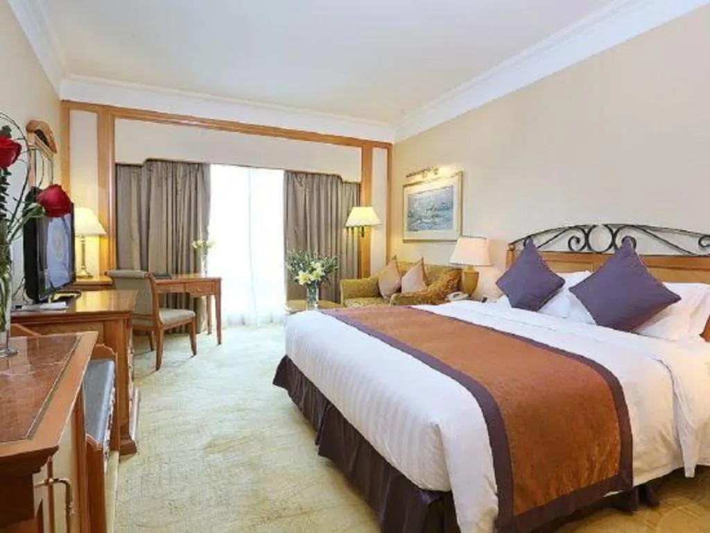 Bed in Regency Hotel