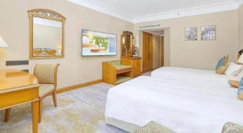 Bed in Regency Hotel