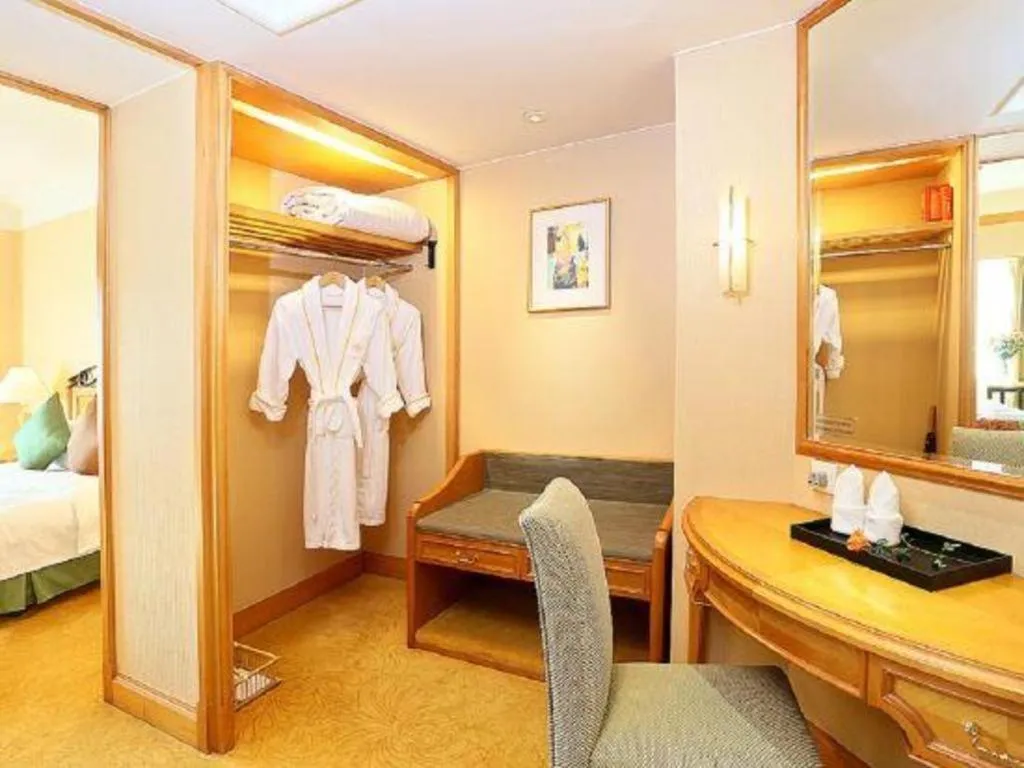 Bed in Regency Hotel