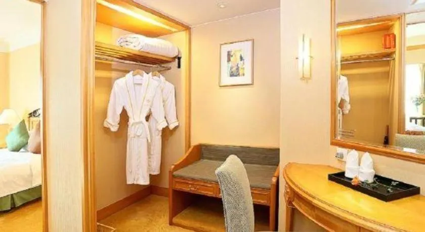 Bed in Regency Hotel