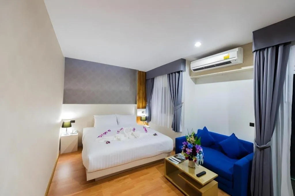 Bed in GT Residence Hotel