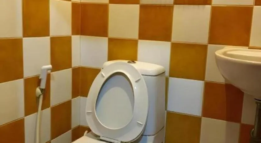 RuenNamyen Resort Amphawa