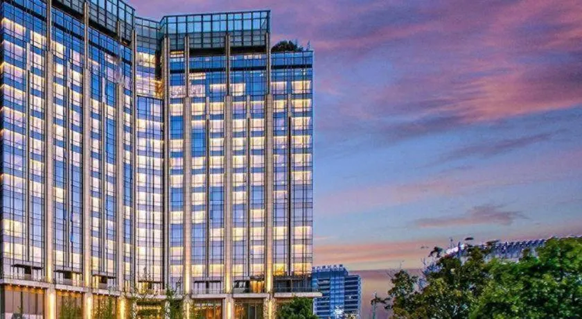 New World Guiyang Hotel