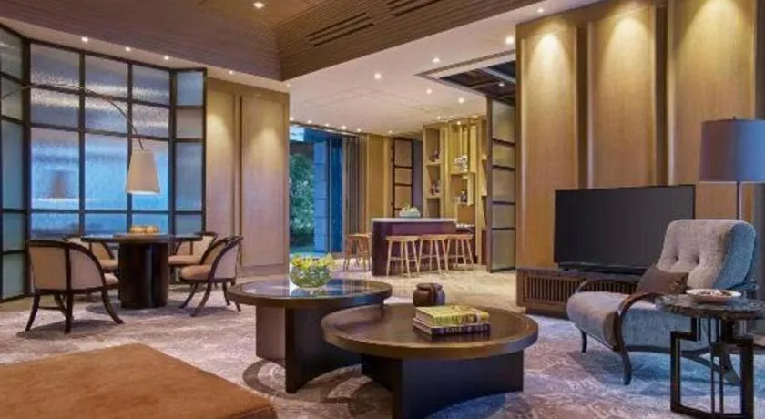 New World Guiyang Hotel