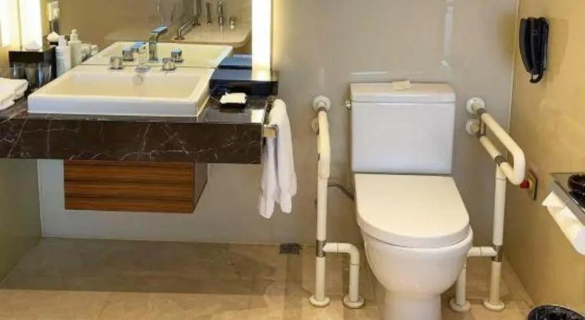 New World Guiyang Hotel