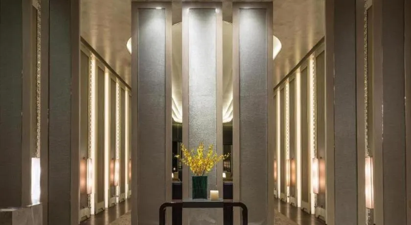 New World Guiyang Hotel