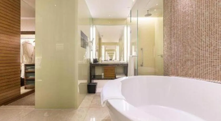 New World Guiyang Hotel