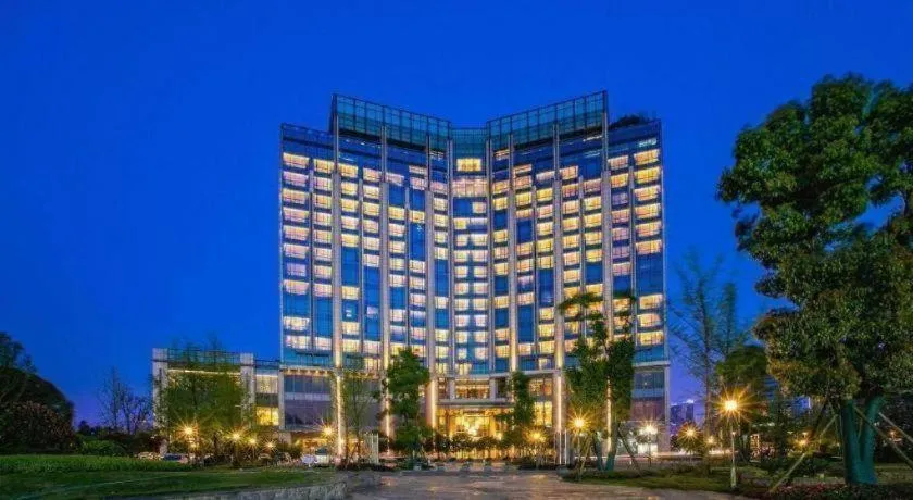 New World Guiyang Hotel