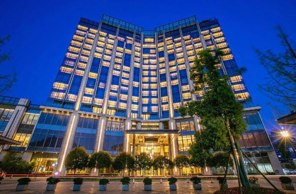 New World Guiyang Hotel